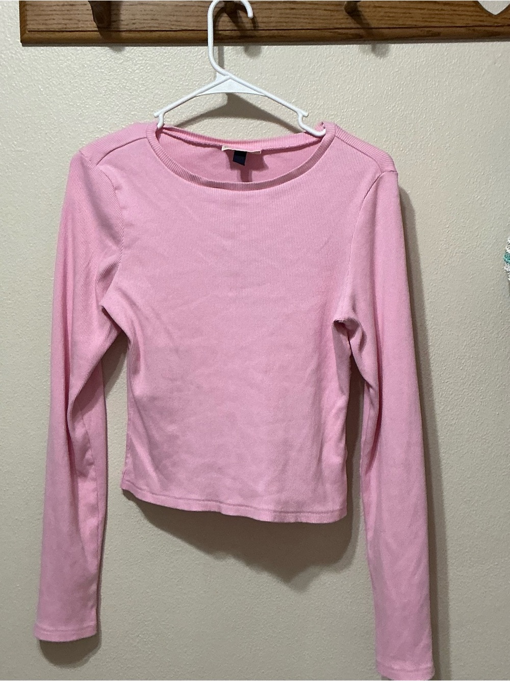 Universal Thread Long Sleeve Tee in Light Pink